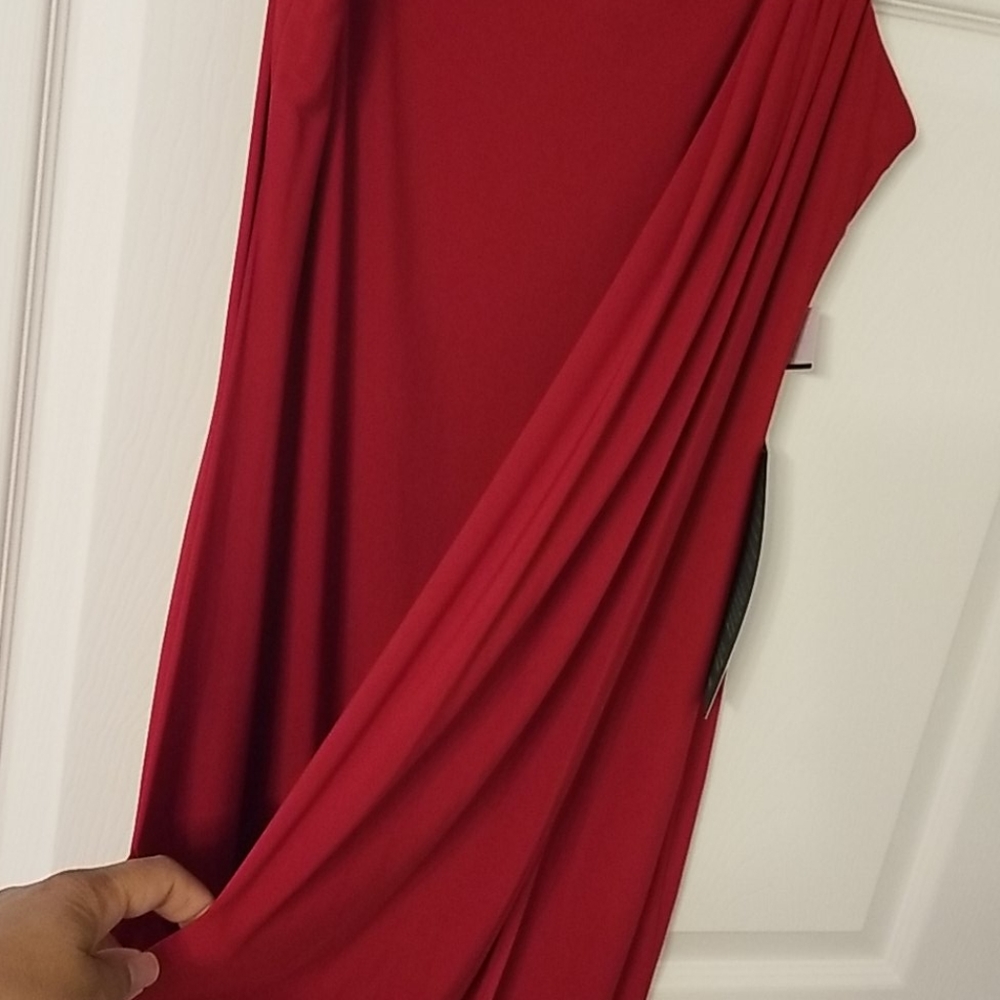 Dress Red - Picture 7 of 8